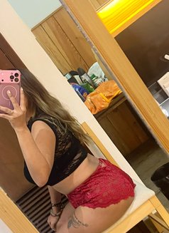 Flamara - classy & elegant - escort in Cebu City Photo 7 of 14