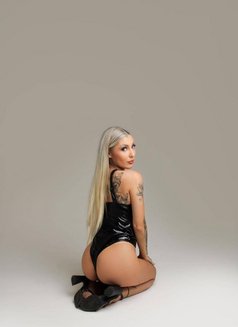 Flavia - escort in Durban Photo 11 of 14