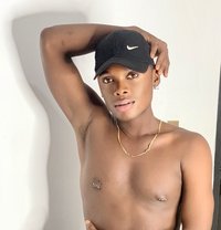 Flawless - Male companion in Abidjan