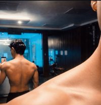 Flax - Acompañantes masculino in Guwahati