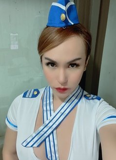 Flight 111 - escort in Hanoi Photo 2 of 6