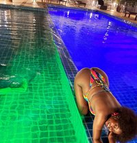 Flirt Ella - puta in Pattaya