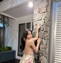 Flo Loli - escort in Bali