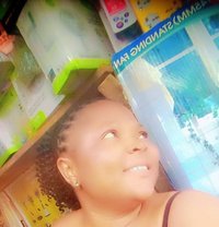 Flora - escort in Yokkaichi