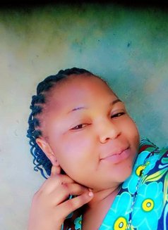 Flora - escort in Iwakuni Photo 3 of 4