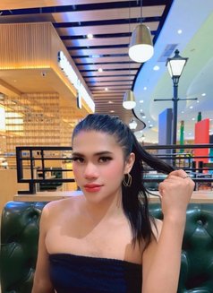 Flora - Transsexual escort in Bali Photo 12 of 30