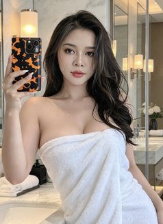 Flora - escort in Bangkok Photo 8 of 8