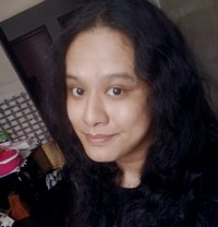 Florence Bee - Transsexual companion in New Delhi