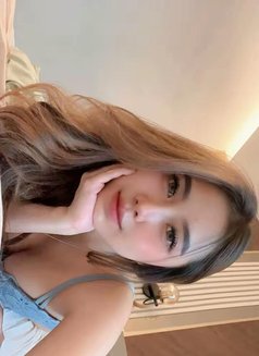 Florencia - escort in Jakarta Photo 4 of 8