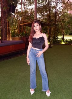 Floryn - puta in Jakarta Photo 27 of 27