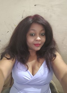 FLOWER NEW ARRIVAL FROM UGANDA - puta in Lucknow Photo 4 of 5