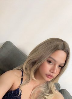 Fluky Femboy - Acompañantes masculino in Al Manama Photo 12 of 13