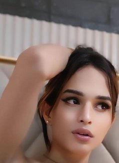 Flyera - Transsexual escort in Gurgaon Photo 1 of 6