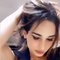 Flyera - Transsexual escort in Gurgaon Photo 3 of 6