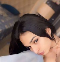 Flyera - Transsexual escort in Gurgaon