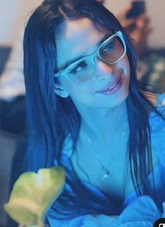 Flyera - Transsexual escort in Gurgaon Photo 8 of 15