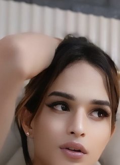 Flyera - Acompañantes transexual in Gurgaon Photo 13 of 13