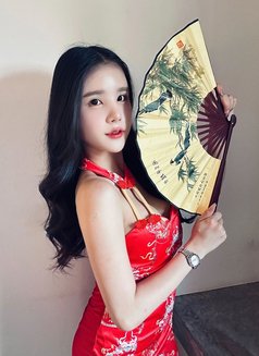 Fo Fey - Transsexual escort in Taipei Photo 9 of 9