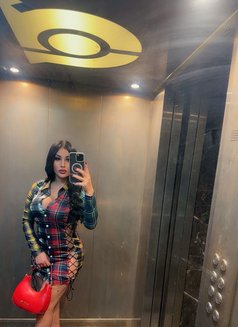 Eva shekagw - escort in Beirut Photo 5 of 6