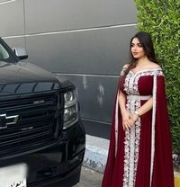 Fatuma - escort in Muscat