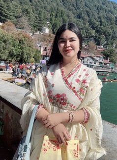 Fon Orawan - puta in Gurgaon Photo 3 of 4