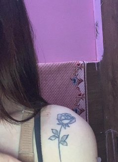 iPhone - escort in Gurgaon Photo 1 of 5