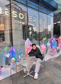 Fon - Acompañantes masculino in Ho Chi Minh City Photo 2 of 9