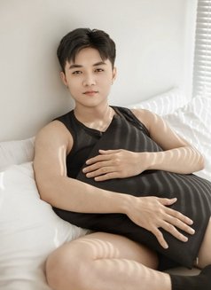 Fon - Acompañantes masculino in Ho Chi Minh City Photo 3 of 9