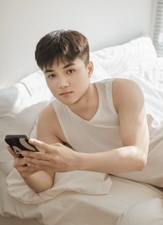 Fon - Acompañantes masculino in Ho Chi Minh City Photo 8 of 9