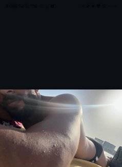 For couble cock big cock - Acompañantes masculino in Doha Photo 6 of 7