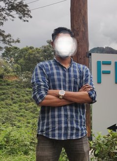 Zain Here for Couples & Girls - Male escort in Dubai Photo 8 of 12