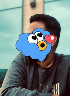 Visiting - Male escort in Jeddah Photo 2 of 2