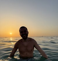 ️ for girls and couples only 🫂 - Acompañantes masculino in Dubai Photo 8 of 8