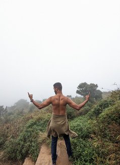 For Girls & Couple - Male escort in Dubai Photo 5 of 9