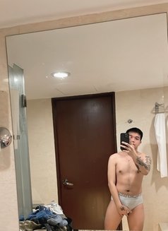 FOR HIRE STUDENT 🇹🇭🇵🇭 - Male escort in Manila Photo 1 of 11