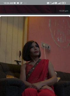 For Hot Guys - Transsexual escort in Bangalore Photo 2 of 5