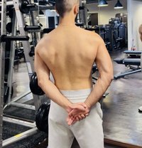 Hot Man {Women &couples}Whatsap me - Male escort in Doha Photo 6 of 10