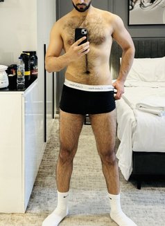 Hot Man {Women &couples}Whatsap me - Acompañantes masculino in Doha Photo 8 of 10