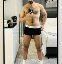 Hot Man {Women &couples}Whatsap me - Acompañantes masculino in Doha Photo 8 of 10