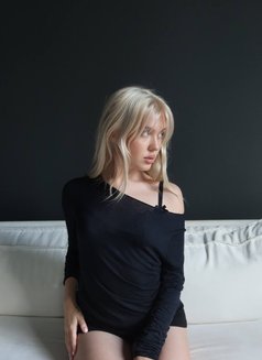 Ukrainian Rus top companion GFE, for vip - escort in Dubai Photo 9 of 11