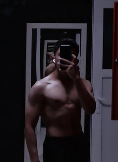 For women - Male escort in Ajmān Photo 6 of 6