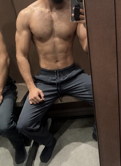 For Women ONLY - Male escort in Riyadh Photo 5 of 6