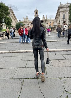 Former PlayBoy Model - escort in Pune Photo 30 of 30