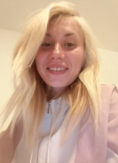 Tecom First ٧ VIP DUBAI News 17 - puta in Dubai Photo 9 of 9