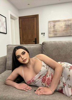 Professional massage and VVIP Service - Transsexual escort in Riyadh Photo 3 of 25