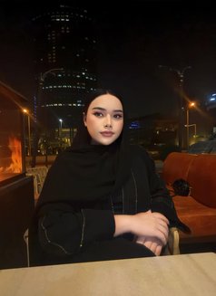 Professional massage and VVIP Service - Transsexual escort in Riyadh Photo 24 of 25