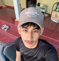 Fourhand - Male escort in Bali