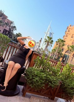 Rana - escort in Dubai Photo 2 of 5