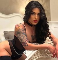 Fox G - Shemale Escort - Acompañantes transexual in London Photo 15 of 19