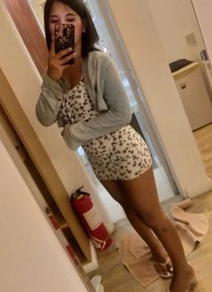 Foxkawaii22 - Transsexual escort in Manila Photo 5 of 7